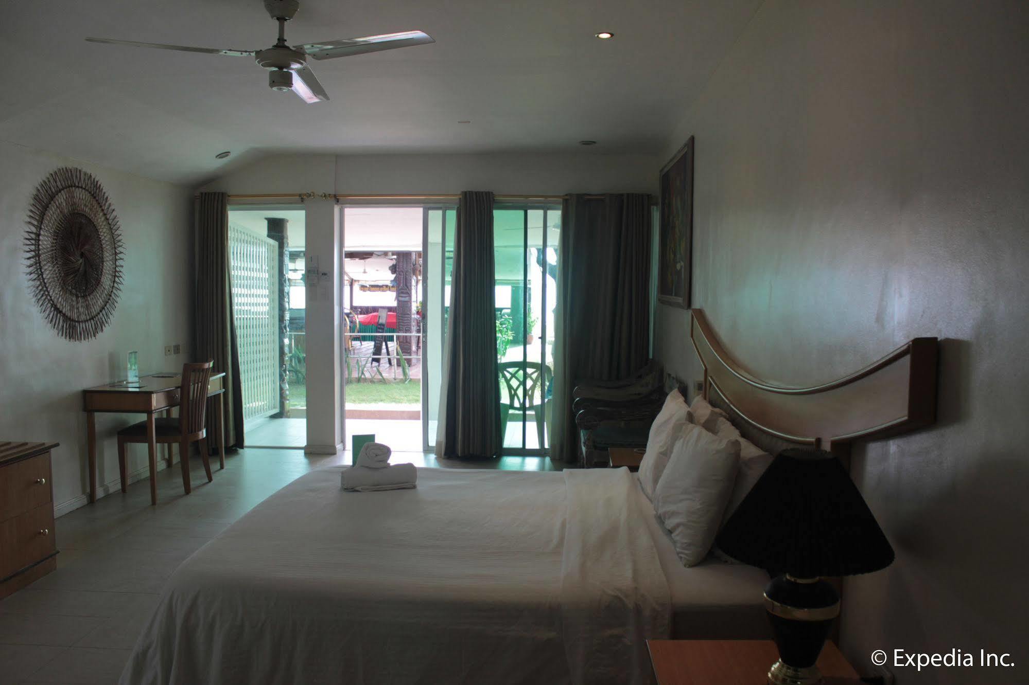 Wild Orchid 4* Olongapo