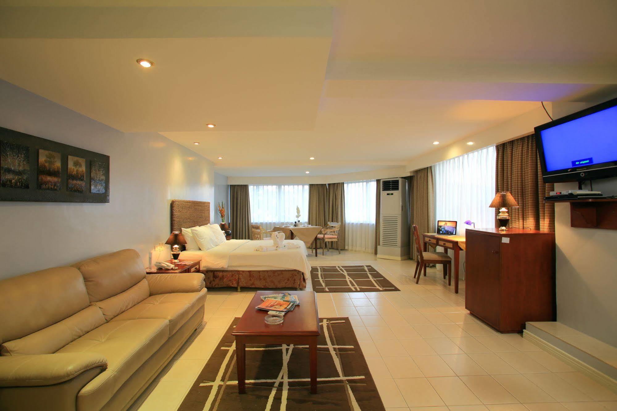Wild Orchid Hotel